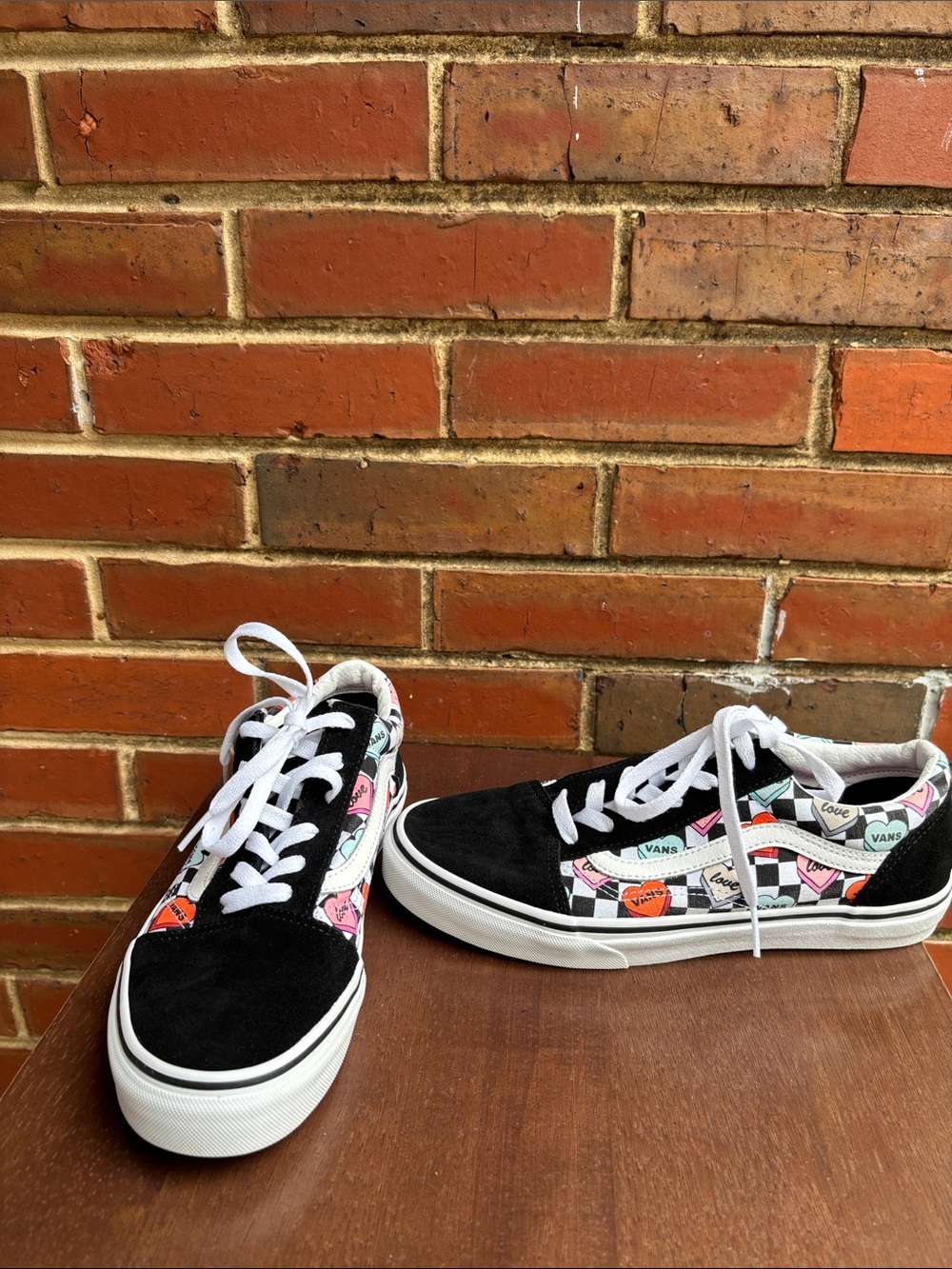 Vans women’s Old Skool Black with Multicolor Heart Panels